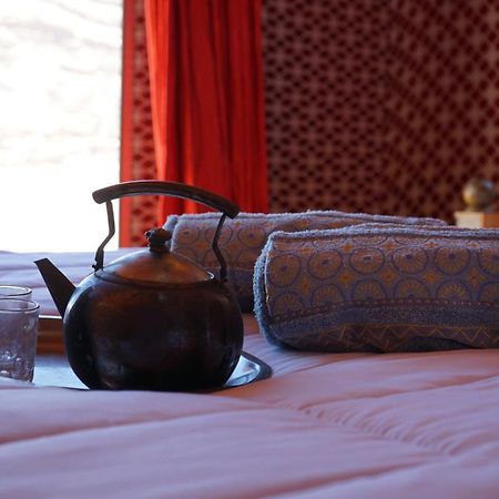 Salman Zwaidh Camp Hotel Wadi Rum Ngoại thất bức ảnh