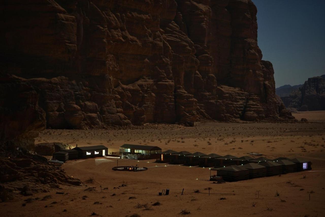Salman Zwaidh Camp Hotel Wadi Rum Ngoại thất bức ảnh