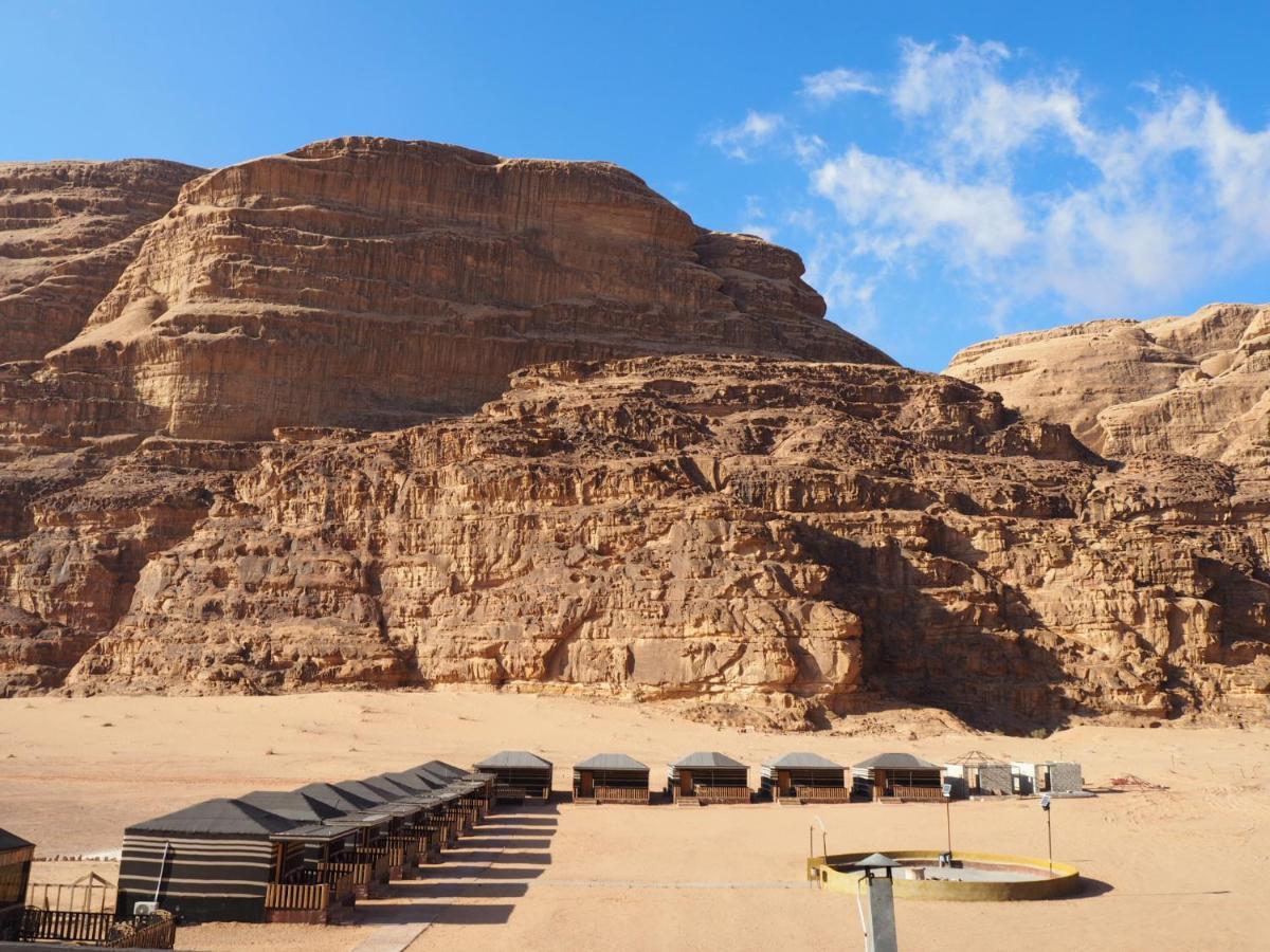 Salman Zwaidh Camp Hotel Wadi Rum Ngoại thất bức ảnh