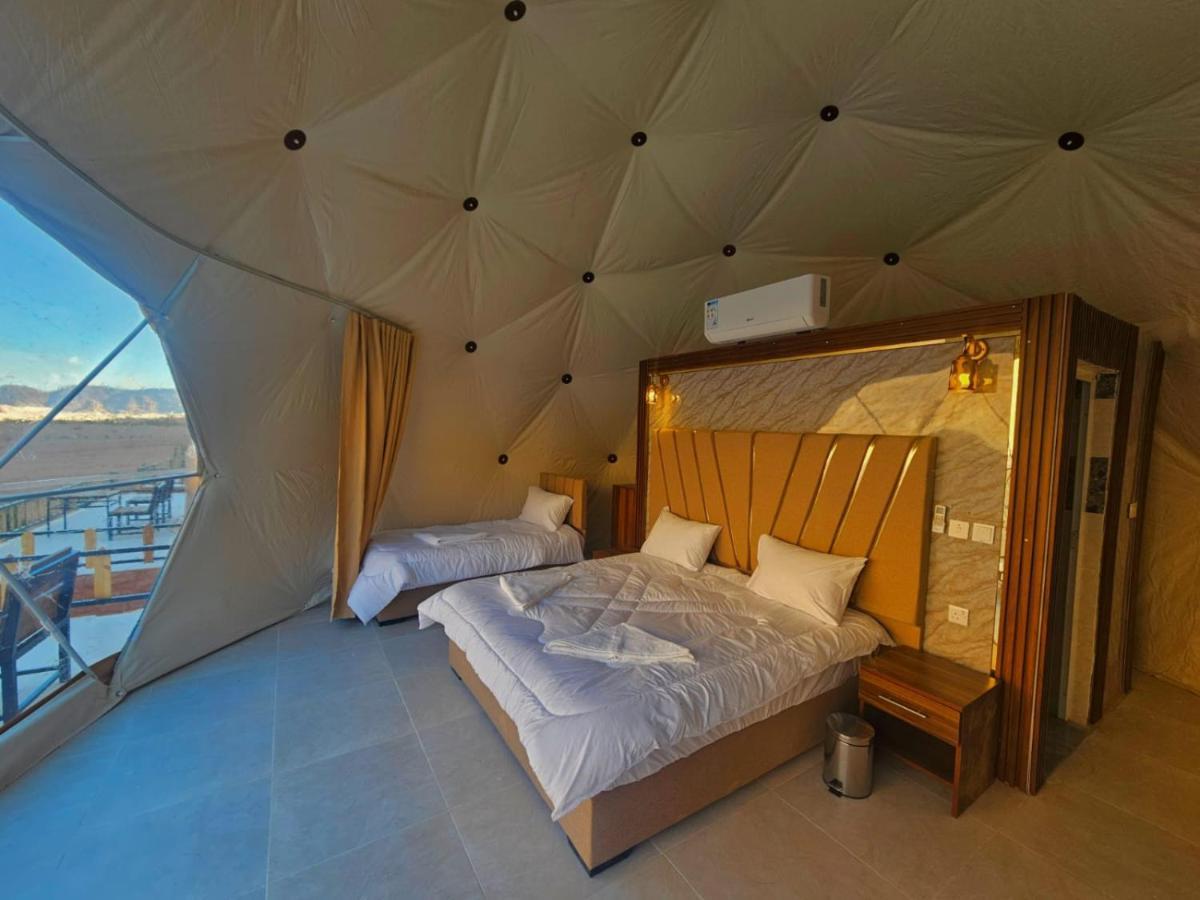 Salman Zwaidh Camp Hotel Wadi Rum Ngoại thất bức ảnh