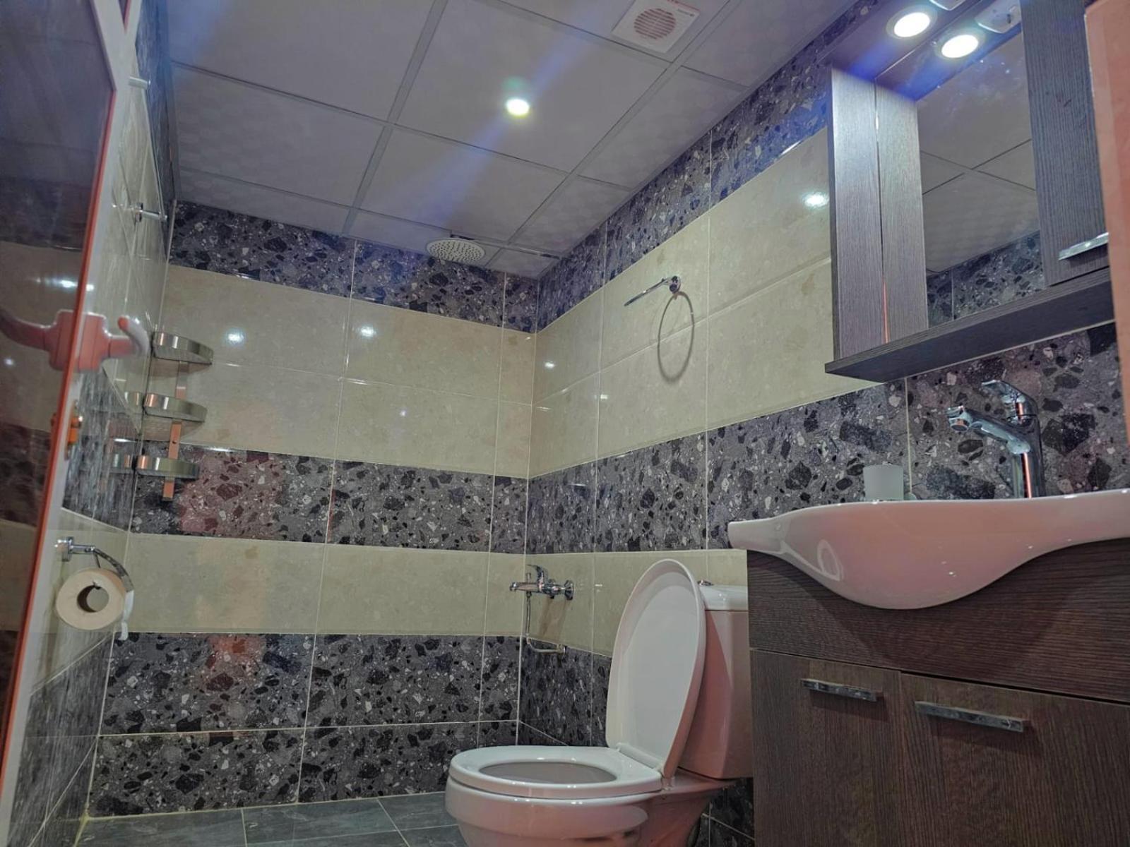 Salman Zwaidh Camp Hotel Wadi Rum Ngoại thất bức ảnh